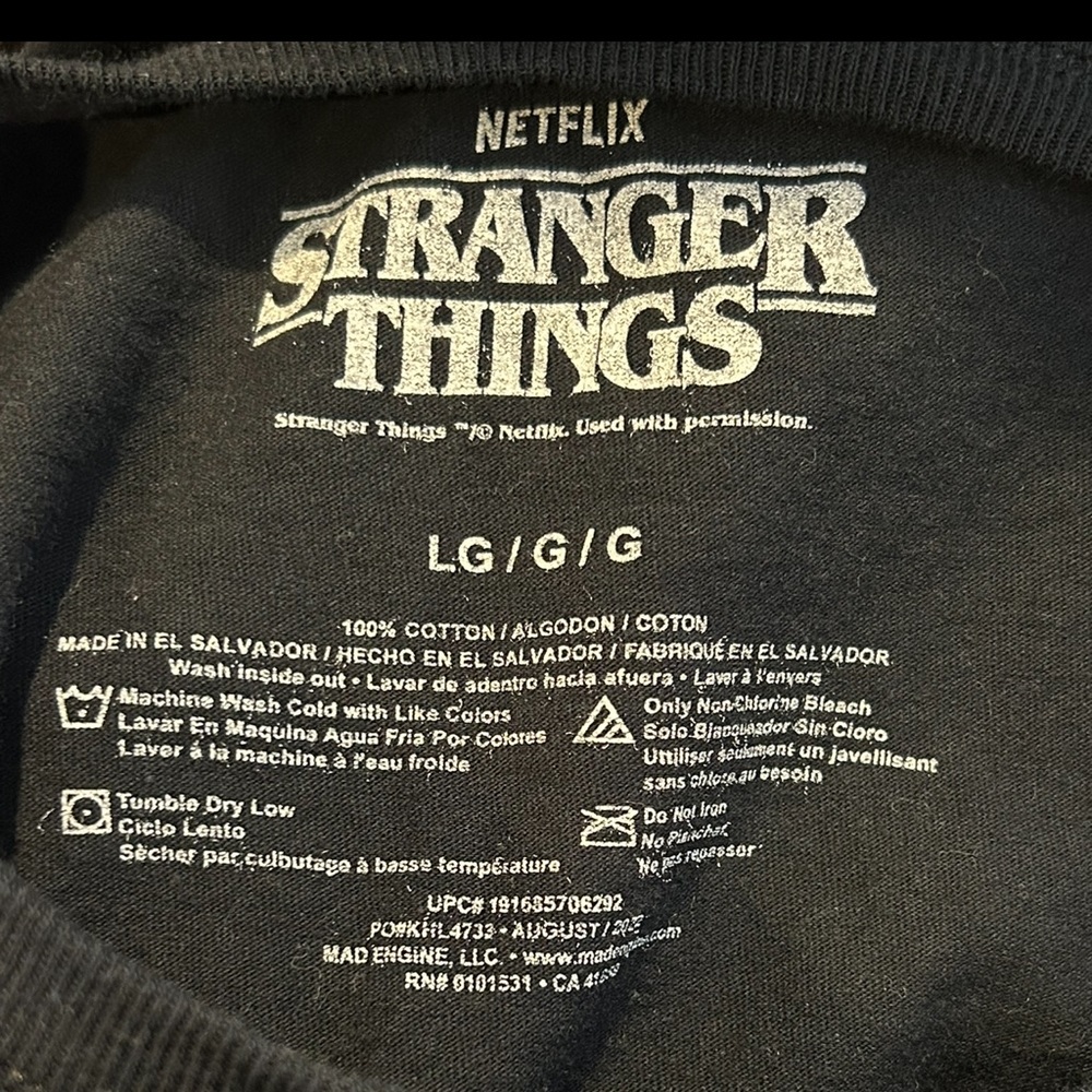 Stranger Things Shirt - Picture 3 of 3
